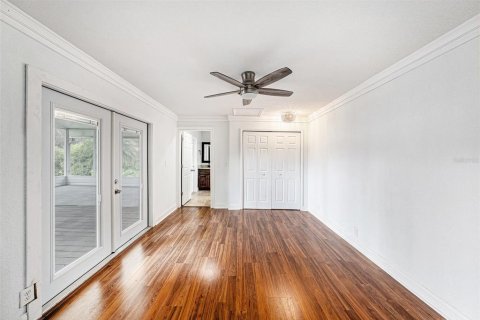 House in Odessa, Florida 5 bedrooms, 219.44 sq.m. № 1514166 - photo 24