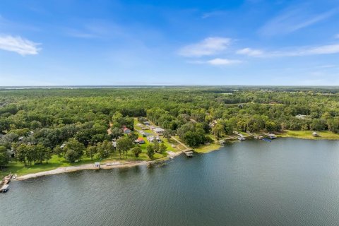 Casa en Melrose, Florida 3 dormitorios, 204.01 m2 № 2135823