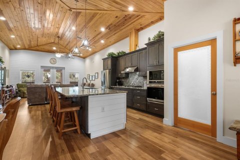 Купить виллу или дом в Мелроз, Флорида 3 комнаты, 204.01м2, № 2135823 - фото 10