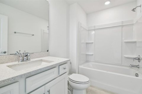 House in Riverview, Florida 5 bedrooms, 285.77 sq.m. № 1439223 - photo 21