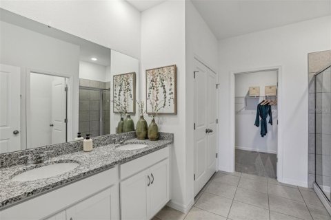 House in Tavares, Florida 3 bedrooms, 147.62 sq.m. № 1843715 - photo 23