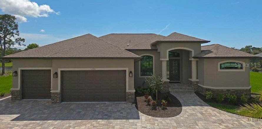 Casa en Rotonda, Florida 4 dormitorios, 247.49 m2 № 1838551