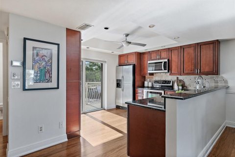 Condominio en venta en Tierra Verde, Florida, 2 dormitorios, 153.29 m2 № 1649522 - foto 12