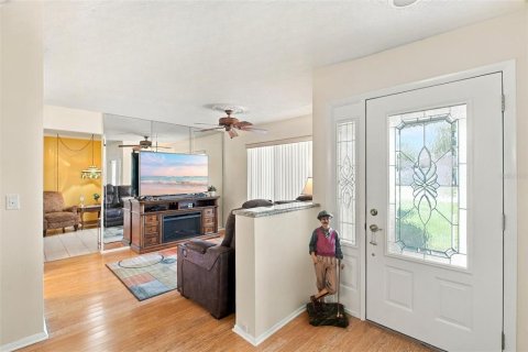 Villa ou maison à vendre à Palm Harbor, Floride: 2 chambres, 152.55 m2 № 2430548 - photo 16