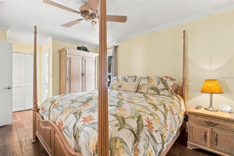 Villa ou maison à vendre à Palm Harbor, Floride: 2 chambres, 152.55 m2 № 2430548 - photo 13