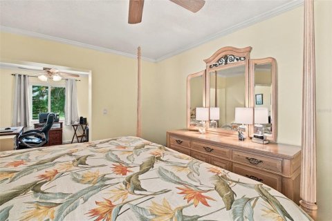 Villa ou maison à vendre à Palm Harbor, Floride: 2 chambres, 152.55 m2 № 2430548 - photo 10
