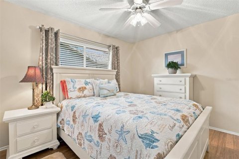 Villa ou maison à vendre à Palm Harbor, Floride: 2 chambres, 152.55 m2 № 2430548 - photo 25