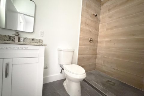 Duplex in Miami, Florida 4 bedrooms № 1993270 - photo 13