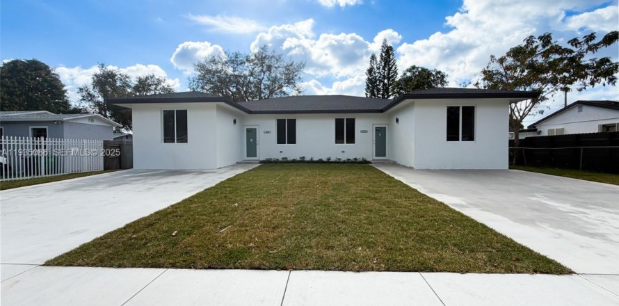 Duplex in Miami, Florida 4 bedrooms № 1993270