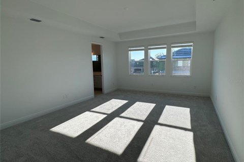 Casa en venta en Sarasota, Florida, 5 dormitorios, 327.11 m2 № 1887124 - foto 17