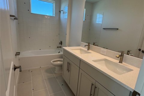 Casa en venta en Sarasota, Florida, 5 dormitorios, 327.11 m2 № 1887124 - foto 23