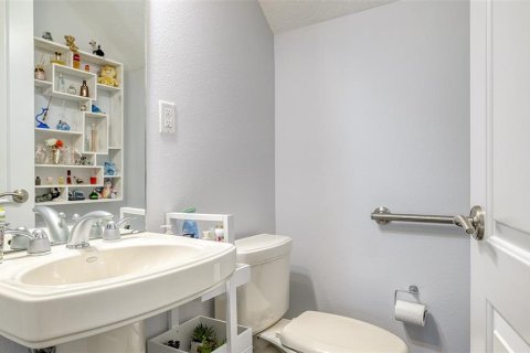 Touwnhouse à vendre à Sarasota, Floride: 2 chambres, 212.75 m2 № 1680455 - photo 11
