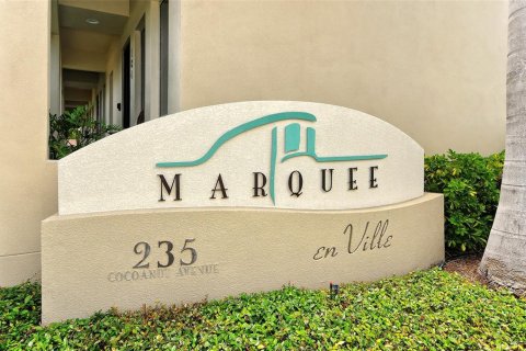 Touwnhouse à vendre à Sarasota, Floride: 2 chambres, 212.75 m2 № 1680455 - photo 2