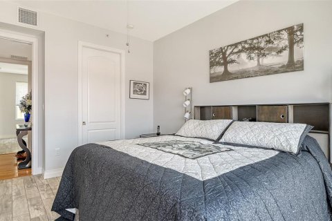 Touwnhouse à vendre à Sarasota, Floride: 2 chambres, 212.75 m2 № 1680455 - photo 29