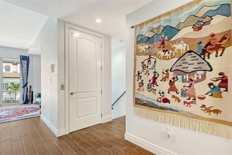 Touwnhouse à vendre à Sarasota, Floride: 2 chambres, 212.75 m2 № 1680455 - photo 24