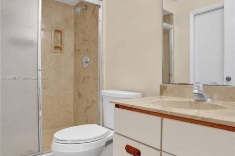 Touwnhouse à vendre à Boca Raton, Floride: 3 chambres, 123.1 m2 № 1994537 - photo 19