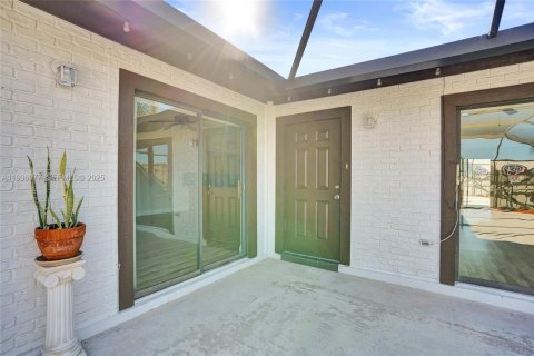 Touwnhouse à vendre à Boca Raton, Floride: 3 chambres, 123.1 m2 № 1994537 - photo 9