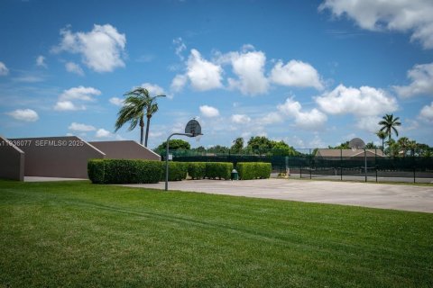 Touwnhouse à vendre à Boca Raton, Floride: 3 chambres, 123.1 m2 № 1994537 - photo 29