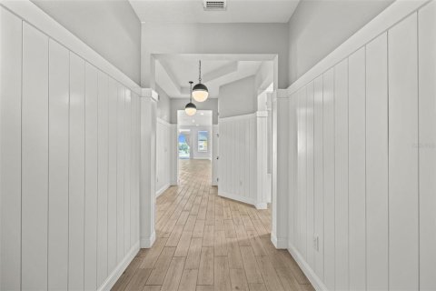 Купить виллу или дом в Аполло-Бич, Флорида 7 комнат, 206.24м2, № 1520256 - фото 6