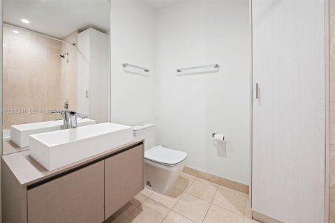 Купить кондоминиум в Майами, Флорида 3 спальни, 192.87м2, № 2071092 - фото 9