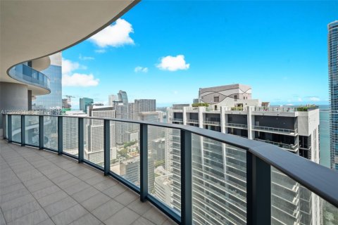 Купить кондоминиум в Майами, Флорида 3 спальни, 192.87м2, № 2071092 - фото 11