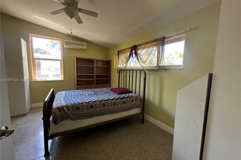 Casa en venta en Fort Lauderdale, Florida, 3 dormitorios, 105.91 m2 № 2049042 - foto 10