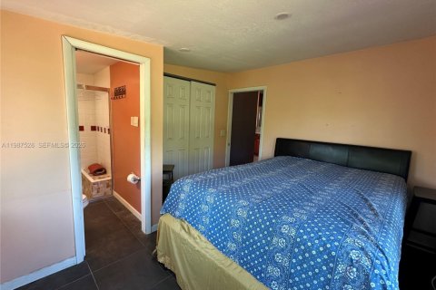 Casa en venta en Fort Lauderdale, Florida, 3 dormitorios, 105.91 m2 № 2049042 - foto 22