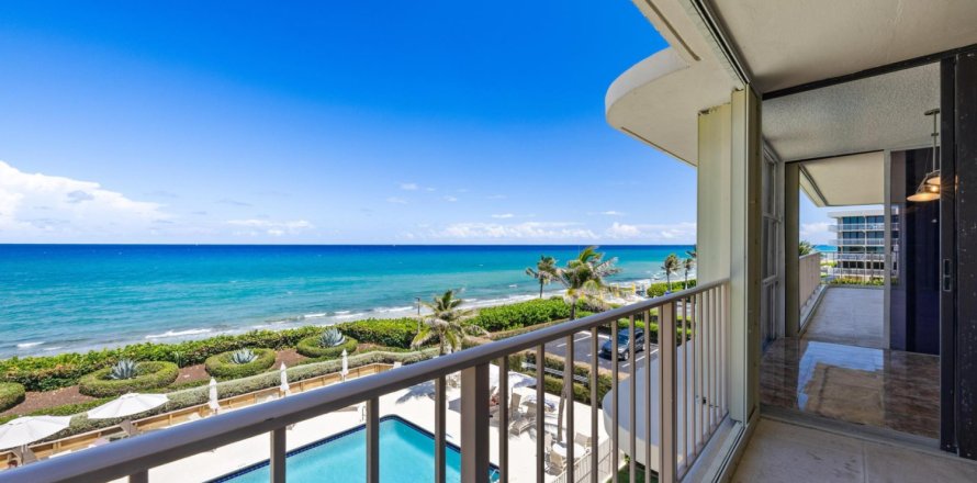 Condominio en Palm Beach, Florida, 2 dormitorios № 1224500