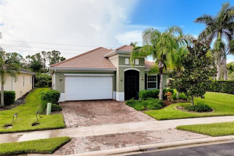 House in Venice, Florida 4 bedrooms, 225.01 sq.m. № 2356503 - photo 6