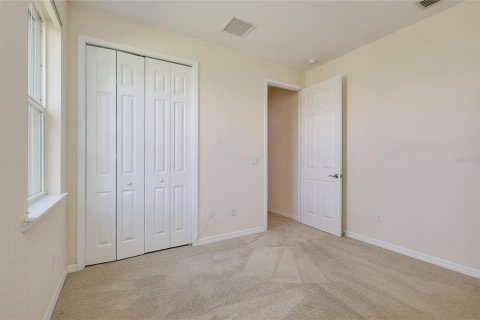 House in Venice, Florida 4 bedrooms, 225.01 sq.m. № 2356503 - photo 23