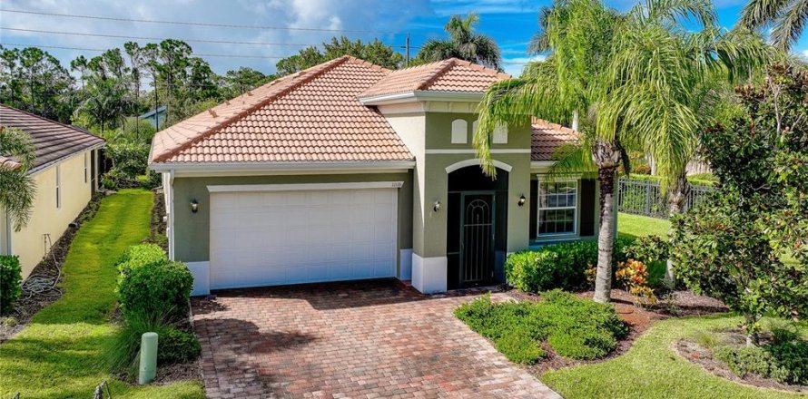 House in Venice, Florida 4 bedrooms, 225.01 sq.m. № 2356503