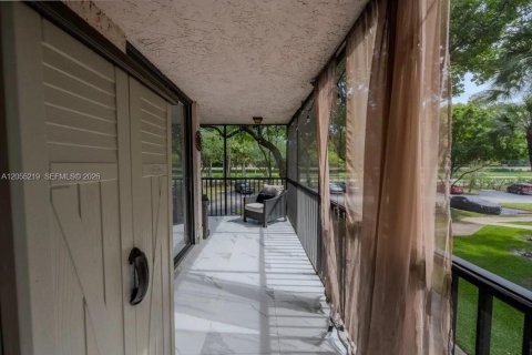 Copropriété à louer à Plantation, Floride: 3 chambres, 102.19 m2 № 2245937 - photo 29