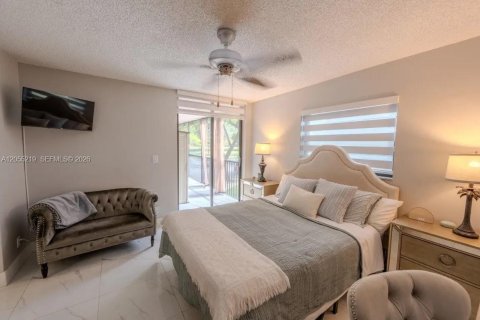 Copropriété à louer à Plantation, Floride: 3 chambres, 102.19 m2 № 2245937 - photo 11
