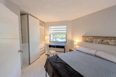 Copropriété à louer à Plantation, Floride: 3 chambres, 102.19 m2 № 2245937 - photo 18