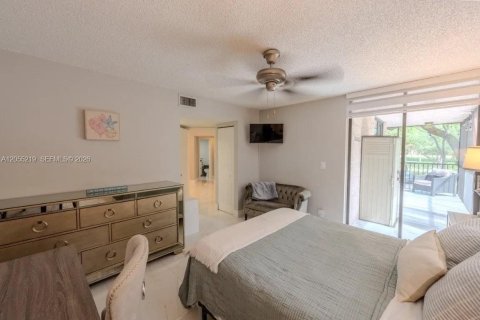 Copropriété à louer à Plantation, Floride: 3 chambres, 102.19 m2 № 2245937 - photo 12