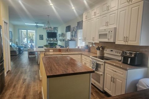 Casa en venta en Palm Harbor, Florida, 3 dormitorios, 172.05 m2 № 1527882 - foto 9