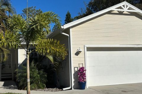 Casa en venta en Palm Harbor, Florida, 3 dormitorios, 172.05 m2 № 1527882 - foto 1