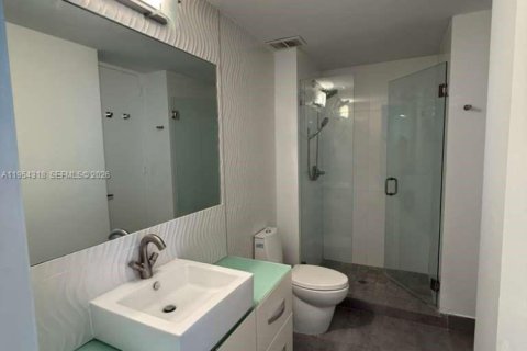 Condominio en alquiler en Miami Beach, Florida, 2 dormitorios, 116.87 m2 № 2009105 - foto 24