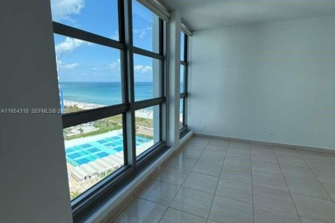 Condominio en alquiler en Miami Beach, Florida, 2 dormitorios, 116.87 m2 № 2009105 - foto 15