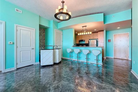 Condo in Orlando, Florida, 2 bedrooms  № 1882831 - photo 7