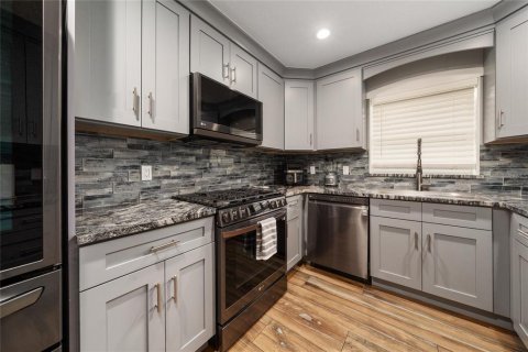 Casa en venta en Kissimmee, Florida, 3 dormitorios, 123.56 m2 № 2205967 - foto 11