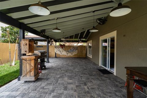 Casa en venta en Kissimmee, Florida, 3 dormitorios, 123.56 m2 № 2205967 - foto 27