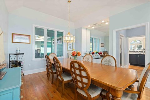 House in Palmetto, Florida 4 bedrooms, 369.1 sq.m. № 2136103 - photo 12