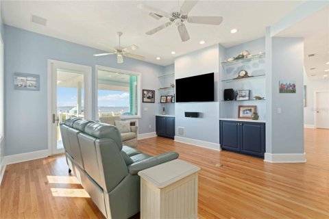 House in Palmetto, Florida 4 bedrooms, 369.1 sq.m. № 2136103 - photo 14