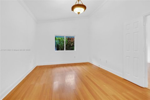 Villa ou maison à louer à Doral, Floride: 3 chambres, 170.48 m2 № 1969199 - photo 15