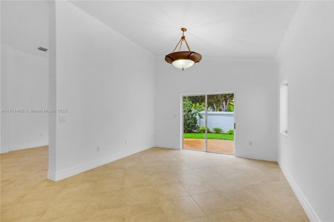 Villa ou maison à louer à Doral, Floride: 3 chambres, 170.48 m2 № 1969199 - photo 18