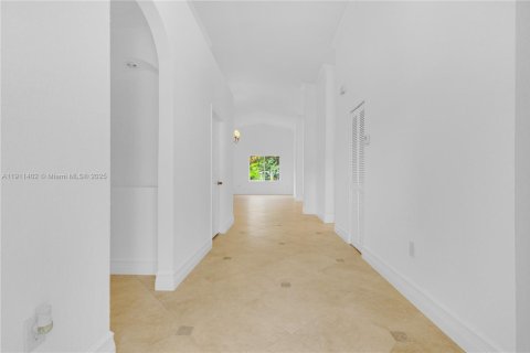 Villa ou maison à louer à Doral, Floride: 3 chambres, 170.48 m2 № 1969199 - photo 5