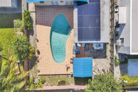 Villa ou maison à vendre à Hialeah, Floride: 4 chambres, 244.33 m2 № 1970974 - photo 17