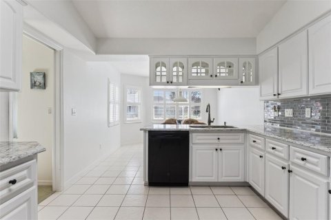 House in Leesburg, Florida 2 bedrooms, 201.23 sq.m. № 2227342 - photo 16