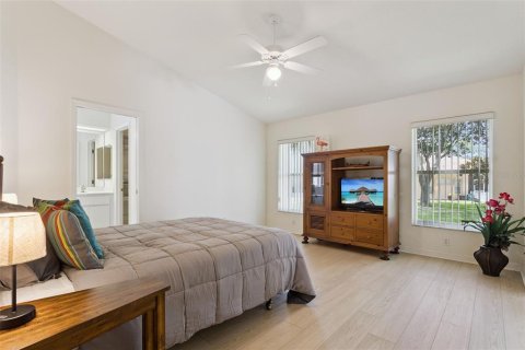 House in Leesburg, Florida 2 bedrooms, 201.23 sq.m. № 2227342 - photo 23